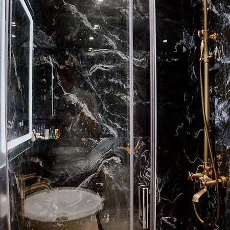 Roh Suites Atény Exteriér fotografie