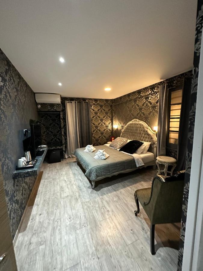 Roh Suites Atény Exteriér fotografie