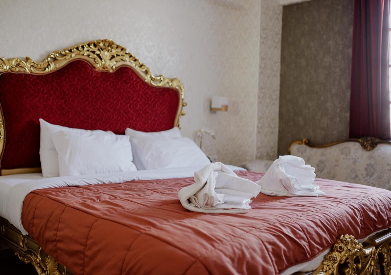 Roh Suites Atény Exteriér fotografie