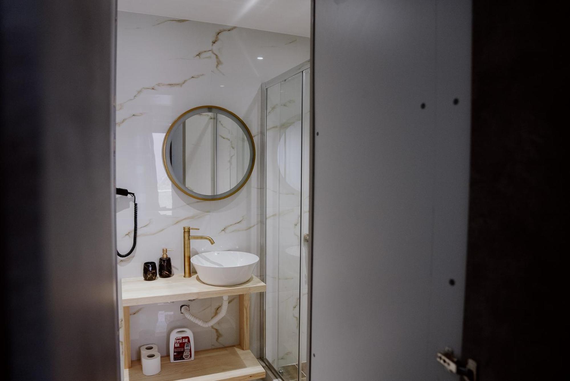 Roh Suites Atény Exteriér fotografie